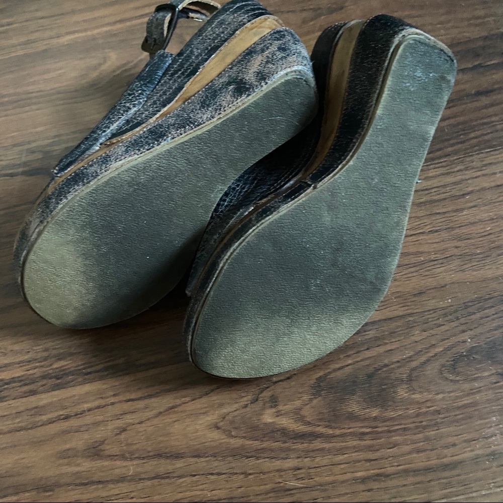 Bed Stu Joann Wood Wedge Distressed Leather - Picture 8 of 8